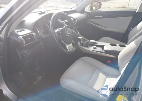 2016 Lexus Is 300 z USA, uszkodzony, nr VIN JTHCM1D20G5002300